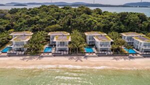 khu Villa sát biển Phú Quốc (Beachfront Villa)